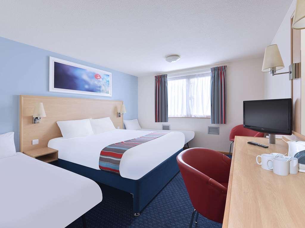 Travelodge Droitwich Phòng bức ảnh