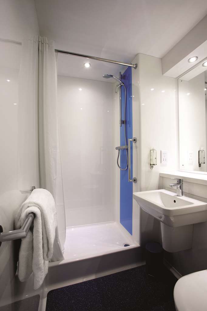 Travelodge Droitwich Phòng bức ảnh