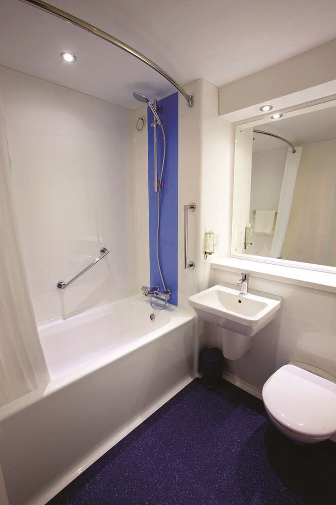 Travelodge Droitwich Phòng bức ảnh